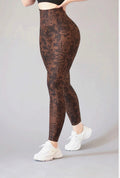Leggings control abdomen