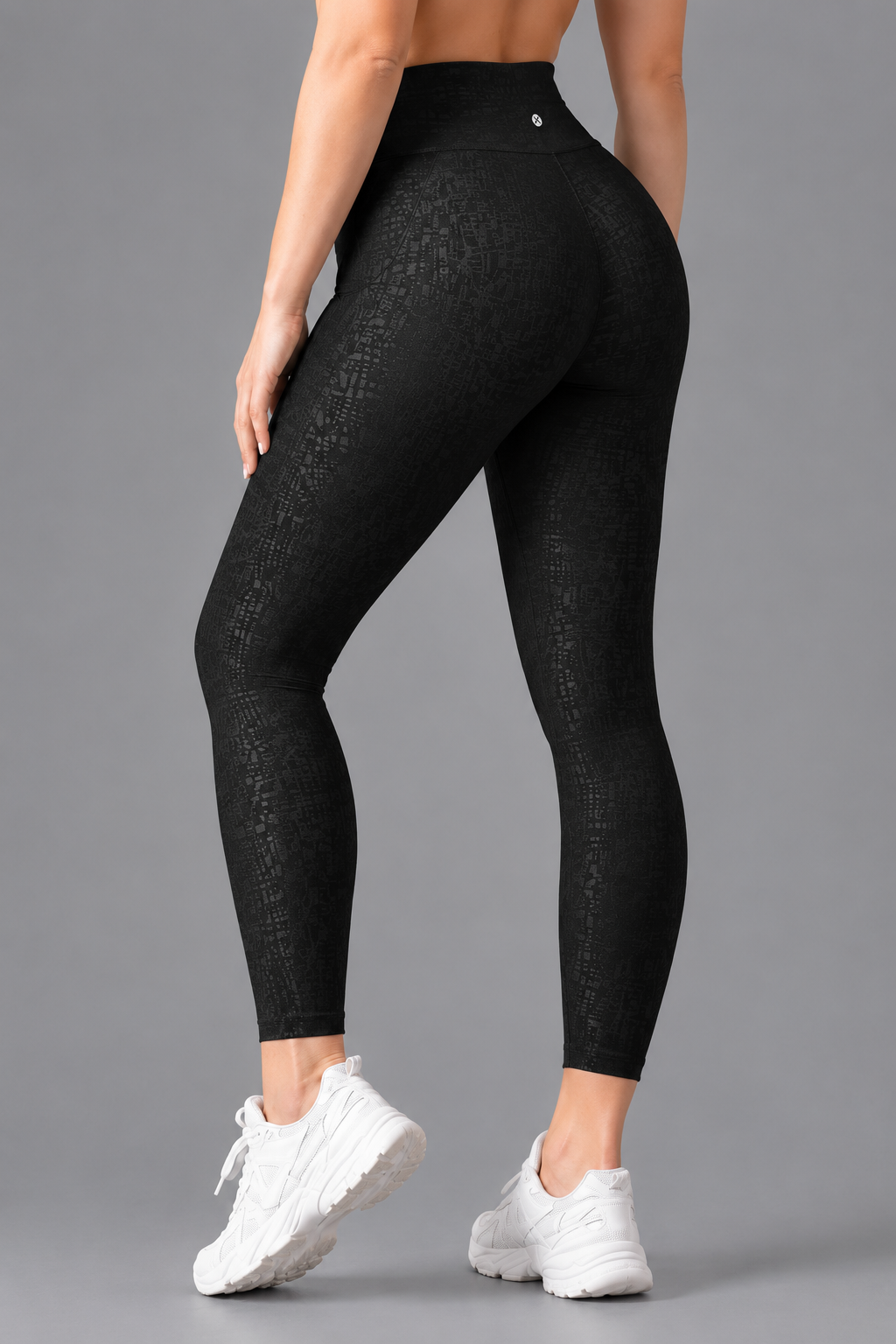 Leggings control abdomen